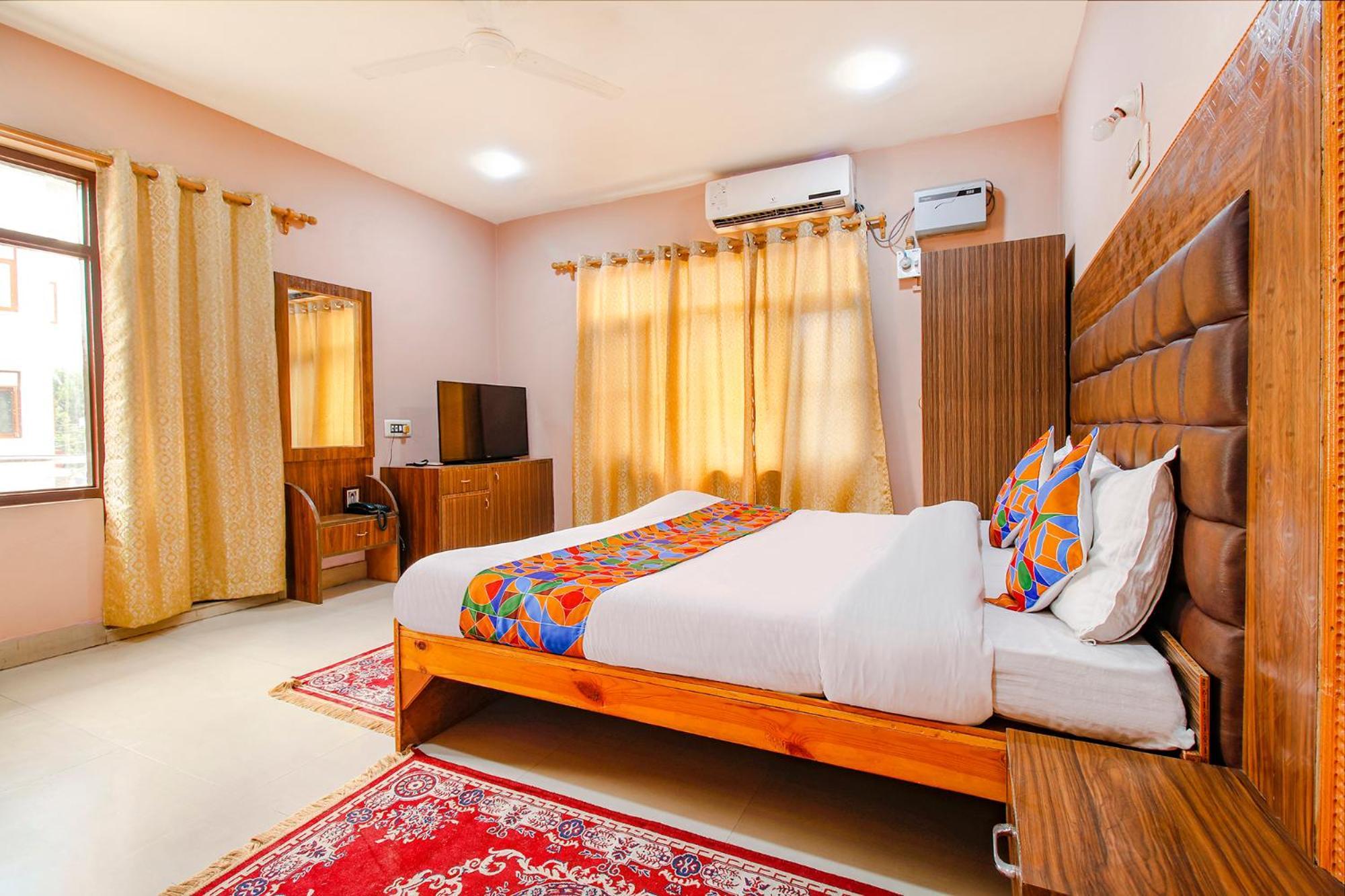 Fabhotel Grand Comforts Haidarpur Εξωτερικό φωτογραφία
