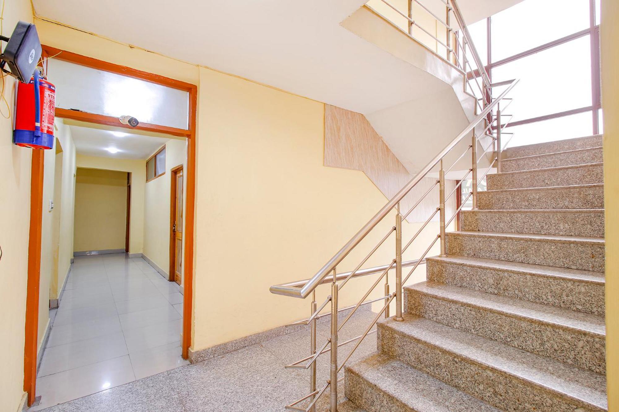 Fabhotel Grand Comforts Haidarpur Εξωτερικό φωτογραφία