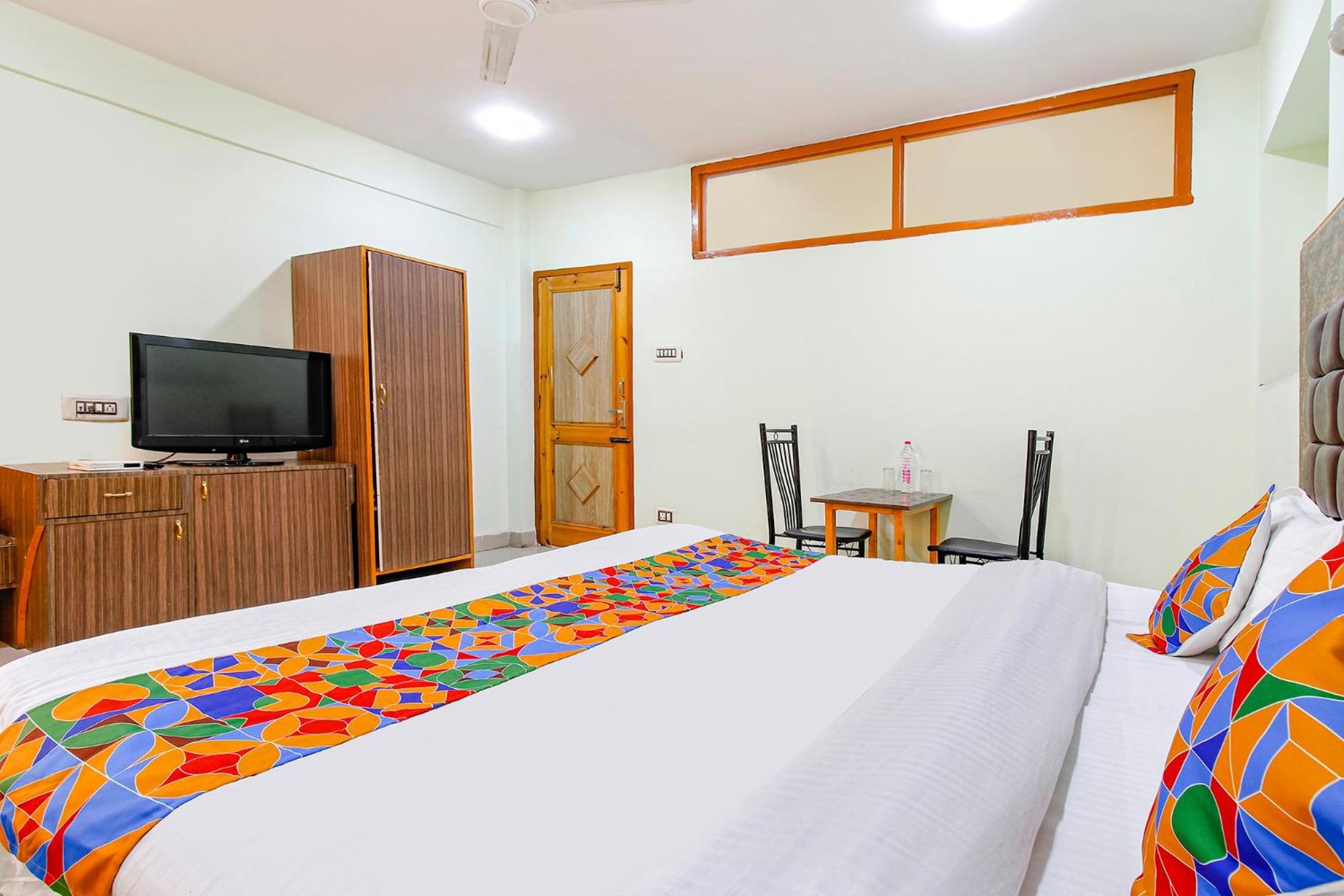 Fabhotel Grand Comforts Haidarpur Εξωτερικό φωτογραφία